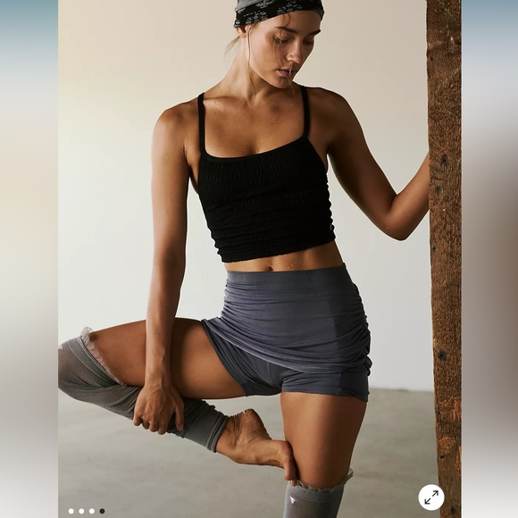 🆕 Free People movement Femme Ruched Tank in black Size : XS/S - Picture 5 of 5